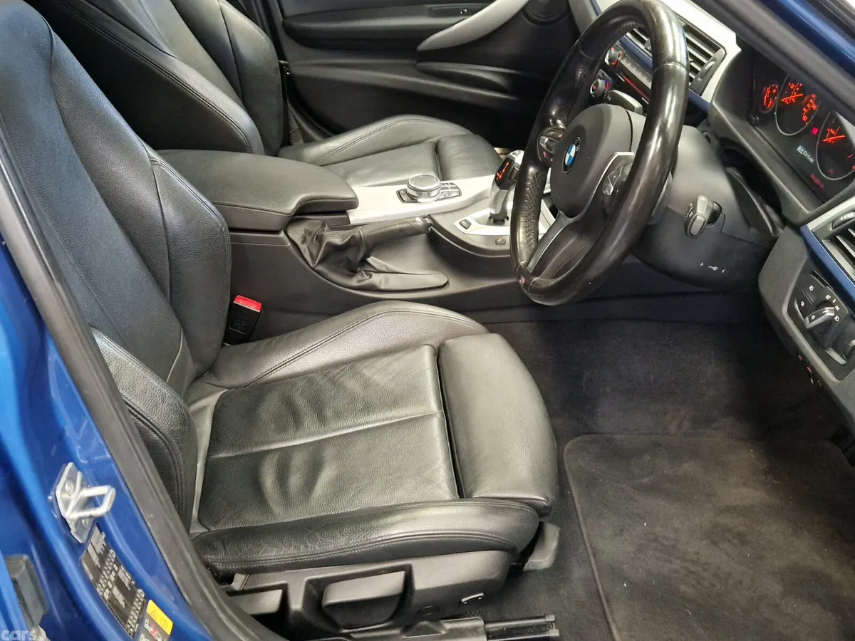 BMW 3-Series Saloon, Petrol Plug-in Hybrid, 2017, Blue