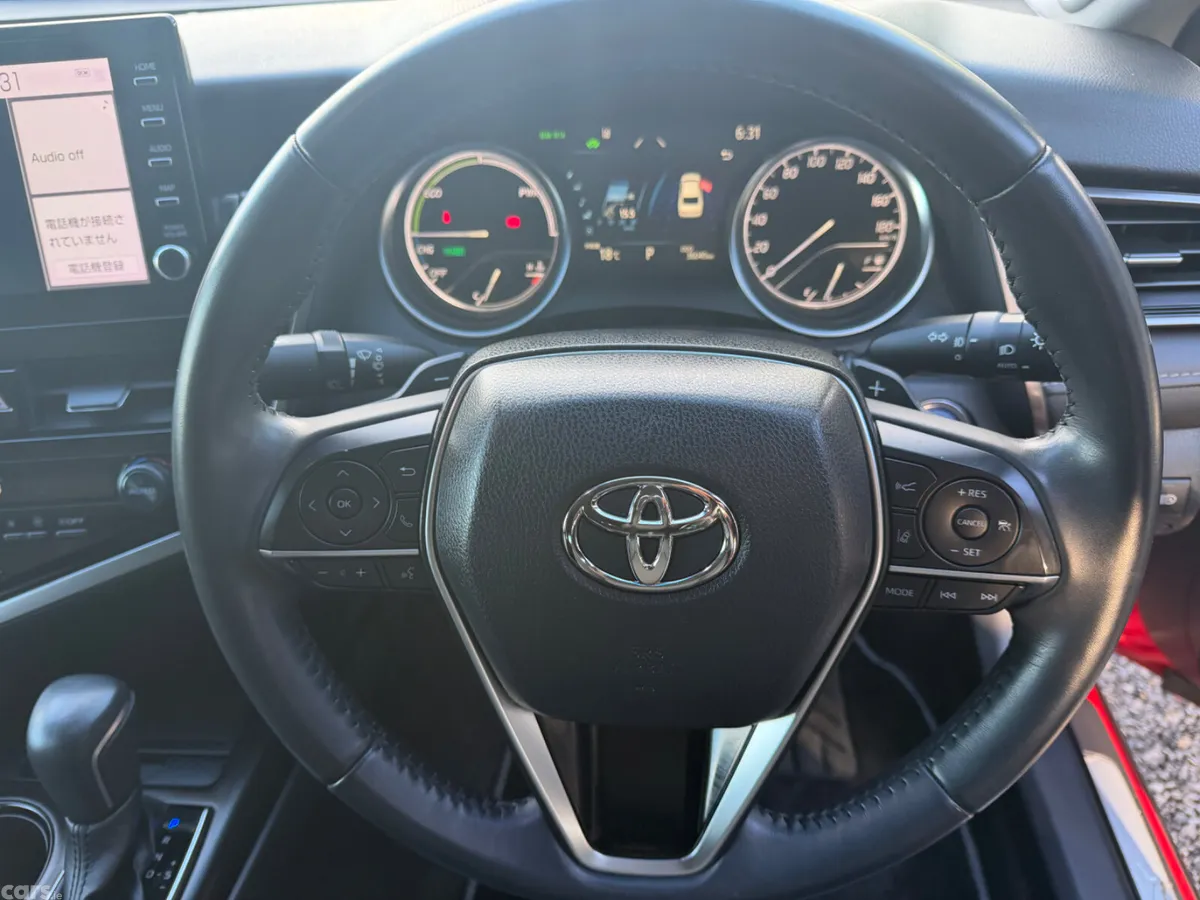 Toyota Camry Saloon, Petrol Hybrid, 2022, Red