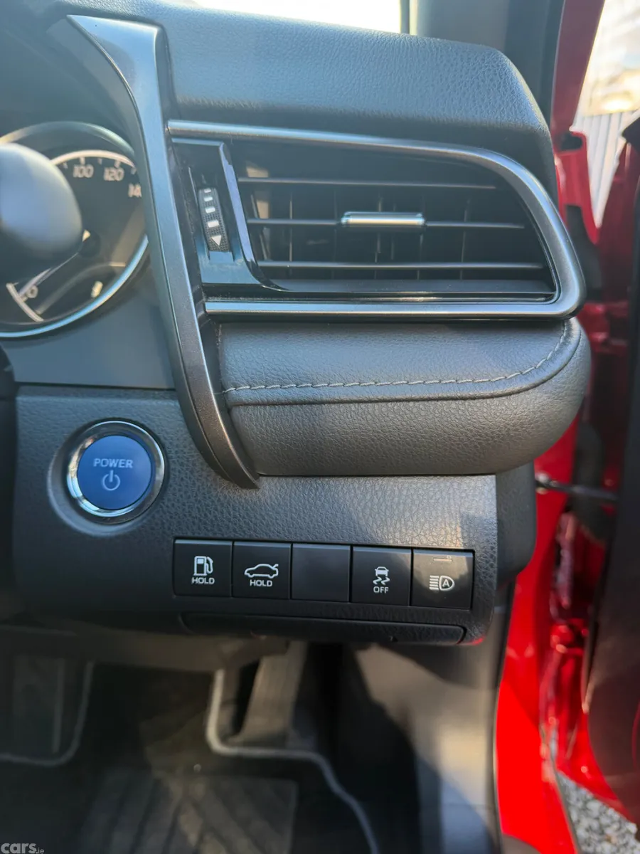 Toyota Camry Saloon, Petrol Hybrid, 2022, Red