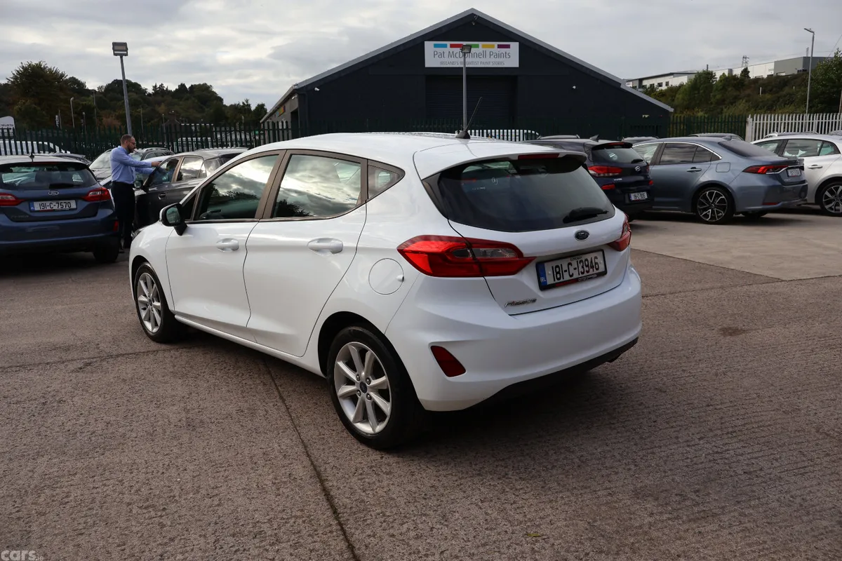 Ford Fiesta Hatchback, Petrol, 2018, White