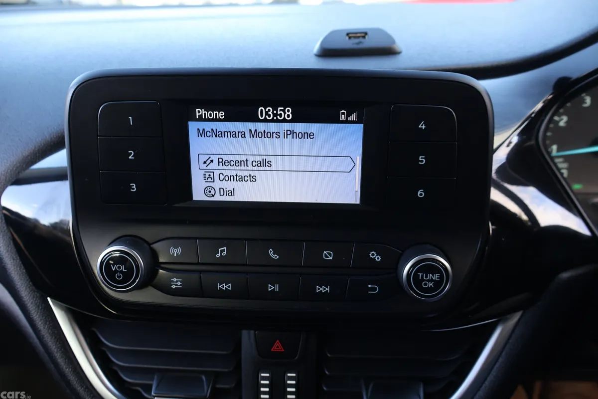 Ford Fiesta Hatchback, Petrol, 2018, White