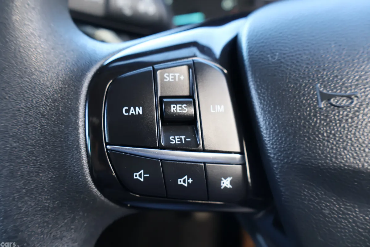 Ford Fiesta Hatchback, Petrol, 2018, White