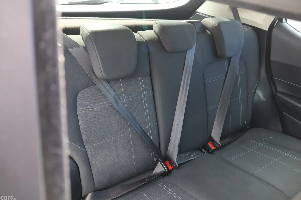 Ford Fiesta Hatchback, Petrol, 2018, White
