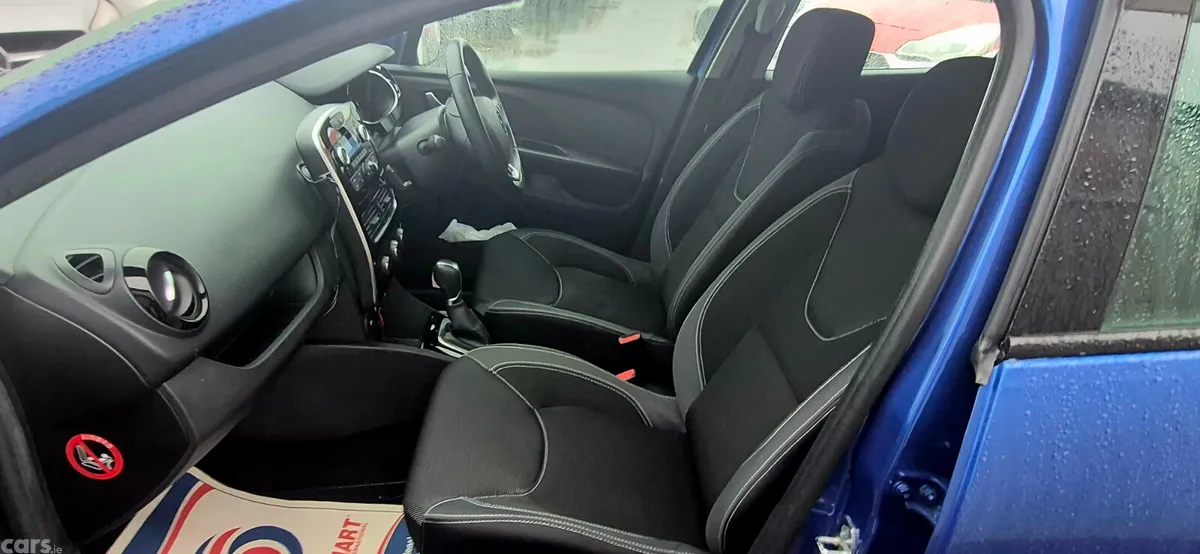 Renault Clio Hatchback, Petrol, 2017, Blue