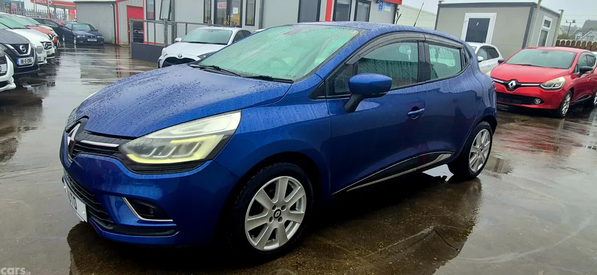 Renault Clio Hatchback, Petrol, 2017, Blue