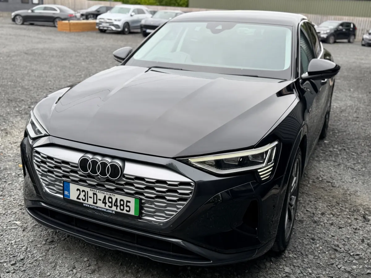 Audi Q8 e-tron SUV, Electric, 2023, Black