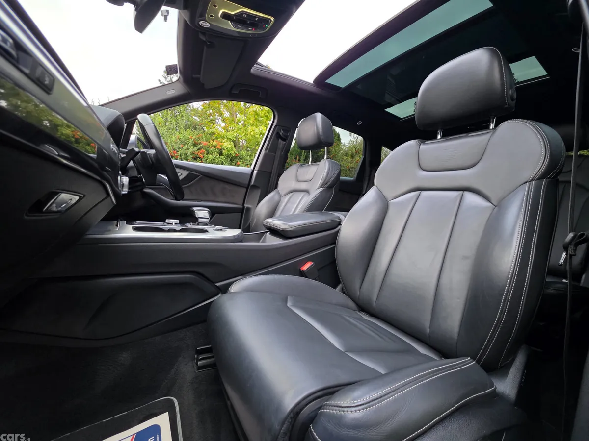 Audi SQ7 SUV, Diesel, 2017, Blue