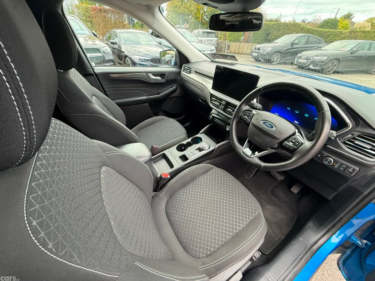 Ford Kuga SUV, Petrol Plug-in Hybrid, 2024, Blue