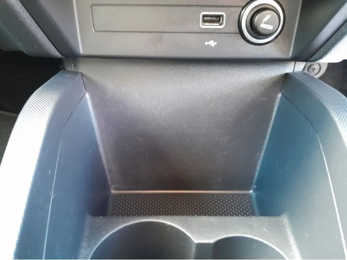 Skoda Fabia Hatchback, Petrol, 2020, Grey