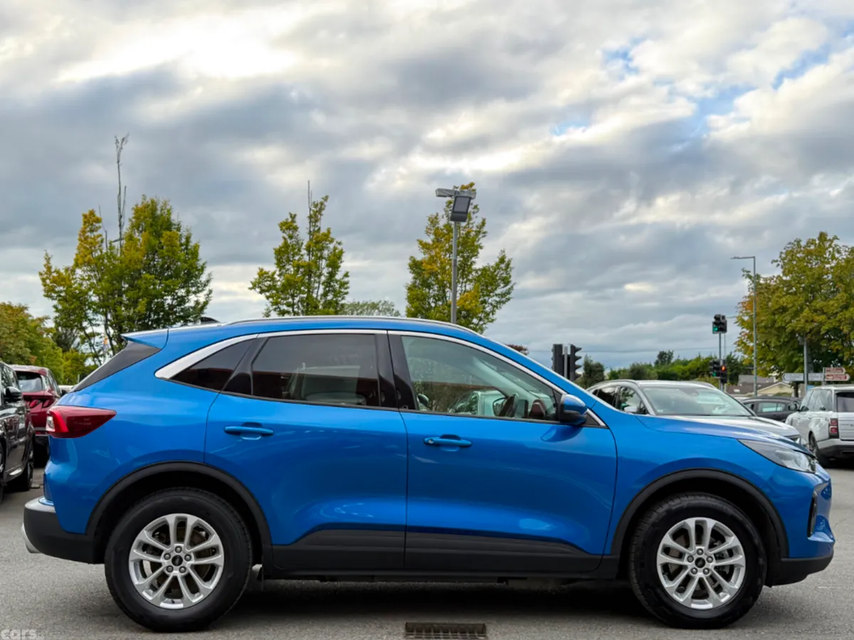 Ford Kuga SUV, Petrol Plug-in Hybrid, 2024, Blue