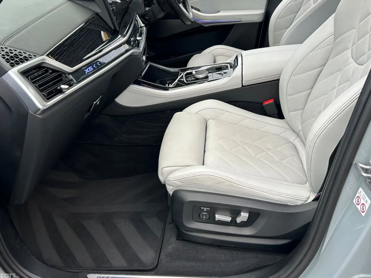 BMW X5 Estate, Petrol Plug-in Hybrid, 2023, Grey