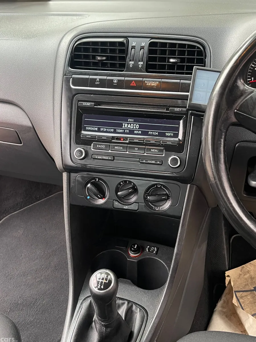 Volkswagen Polo Hatchback, Petrol, 2012, Red