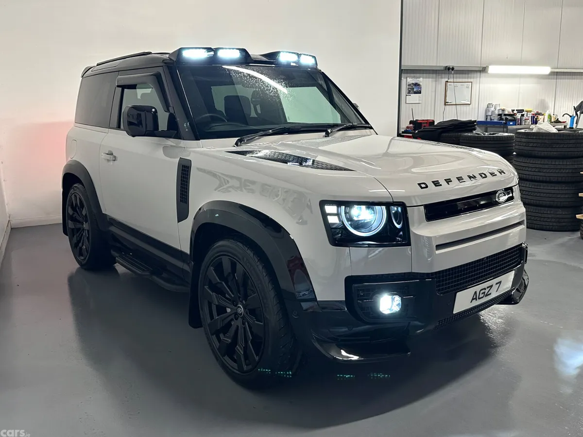 Land Rover Defender SUV, Diesel Hybrid, 2026, Grey