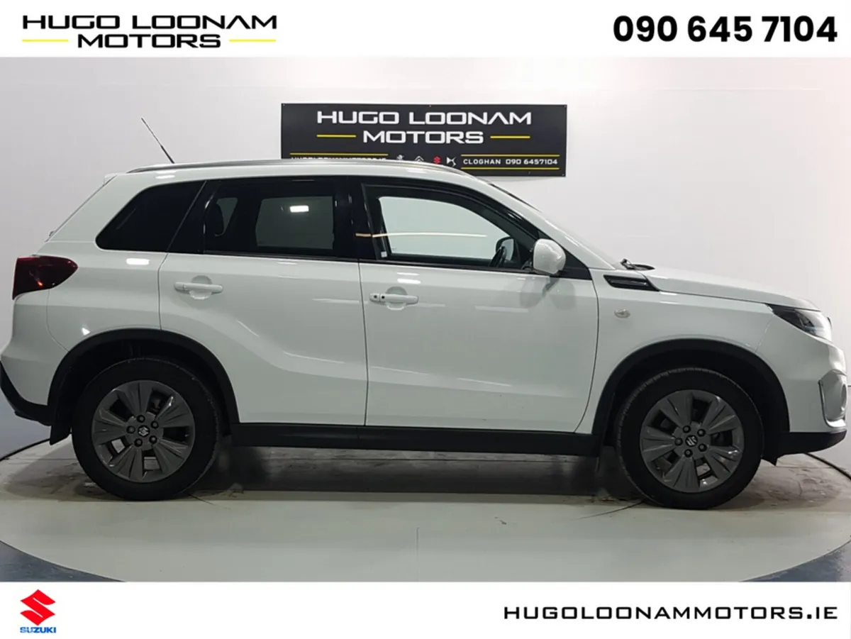 Suzuki Vitara SUV, Petrol Hybrid, 2024, White