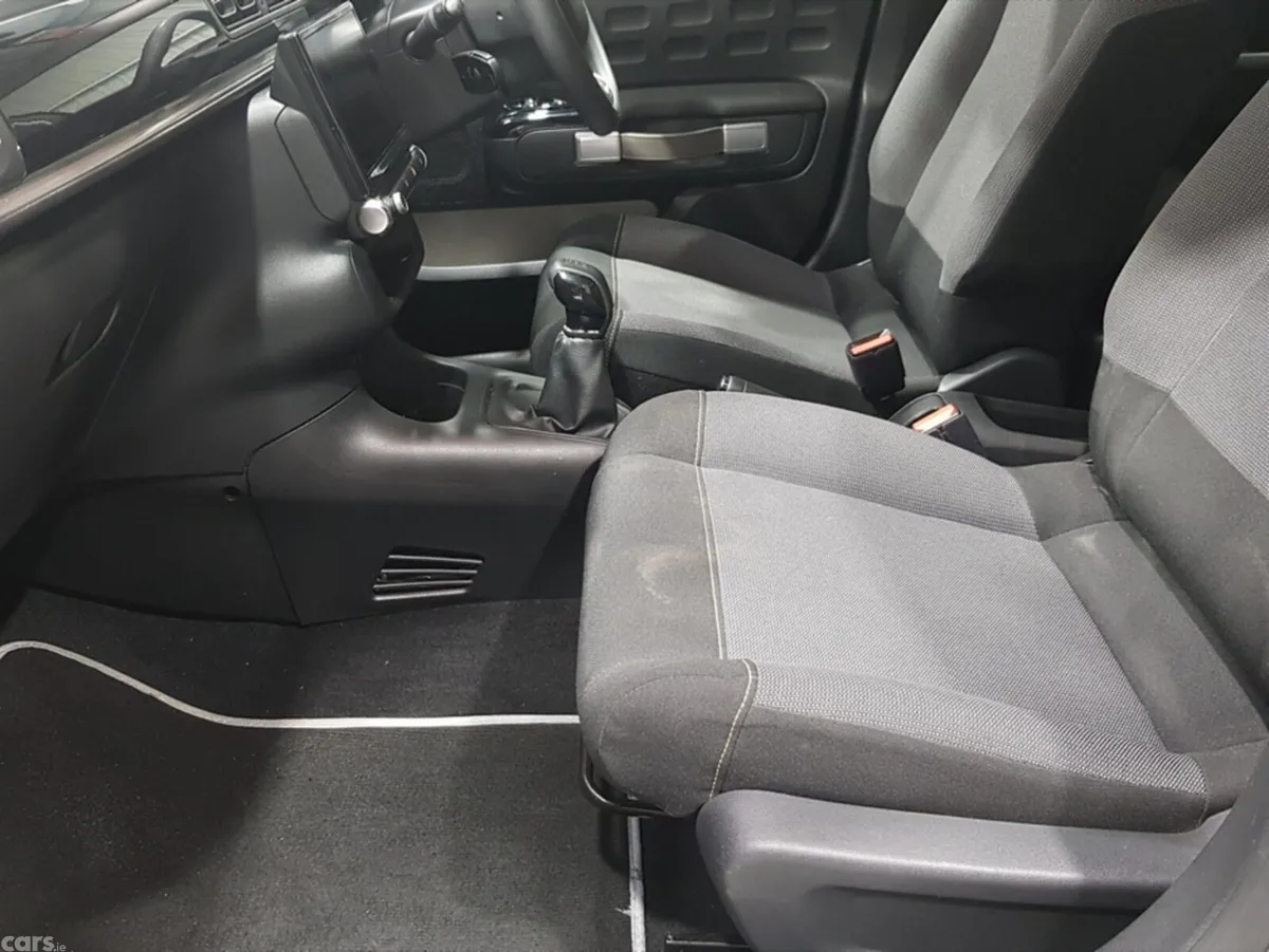 Citroen C3 Hatchback, Petrol, 2021, Grey