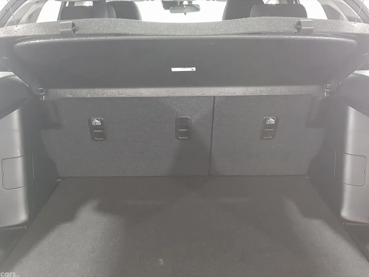 Suzuki Vitara SUV, Petrol Hybrid, 2024, White