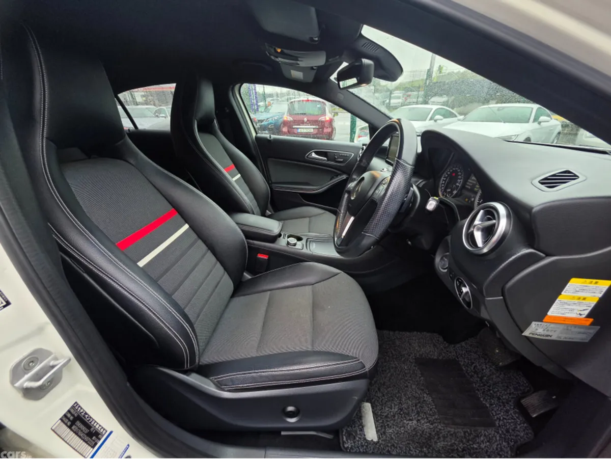 Mercedes-Benz A-Class Hatchback, Petrol, 2015, White