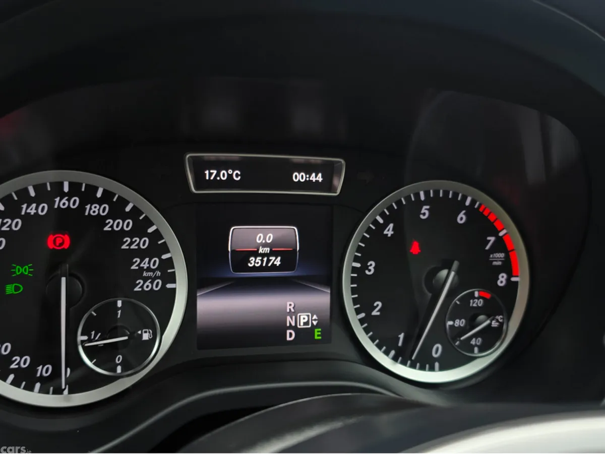 Mercedes-Benz A-Class Hatchback, Petrol, 2015, White