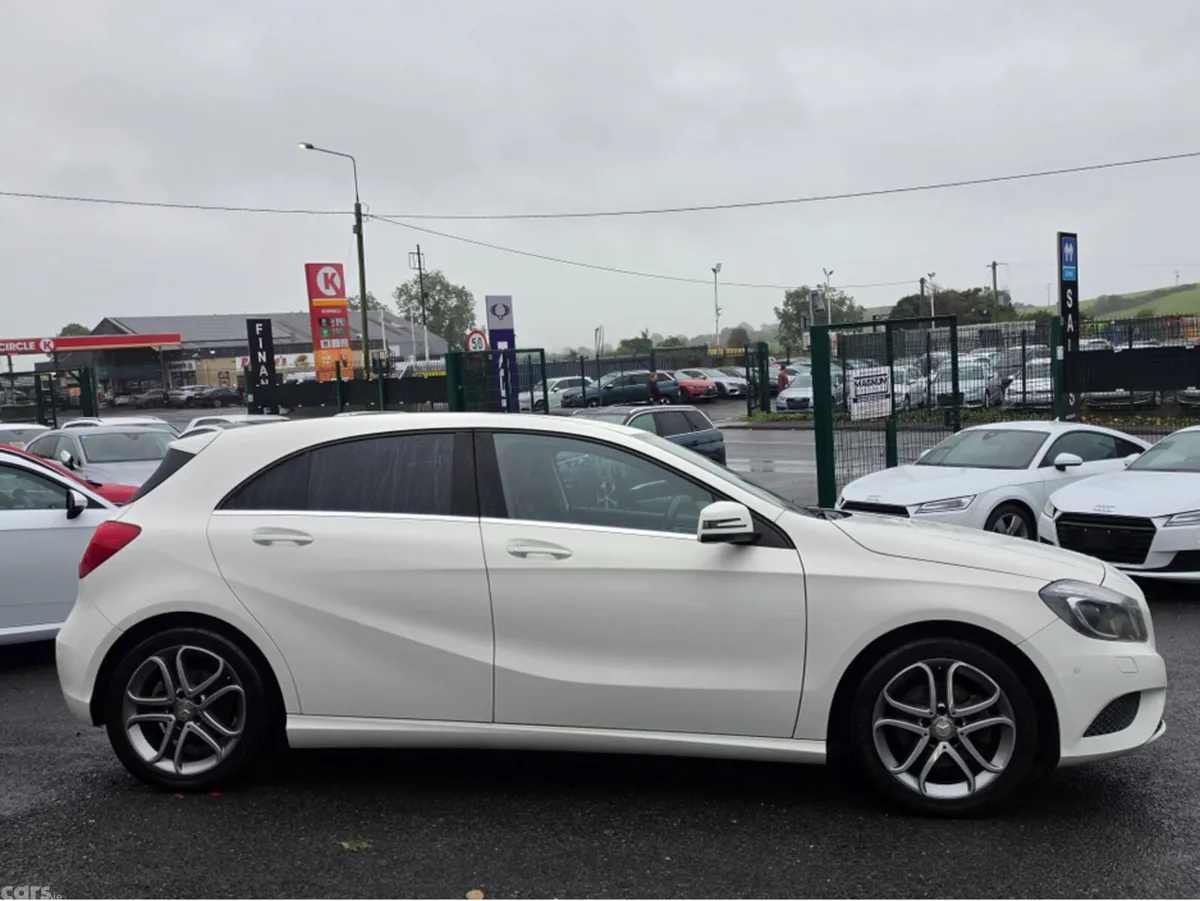 Mercedes-Benz A-Class Hatchback, Petrol, 2015, White