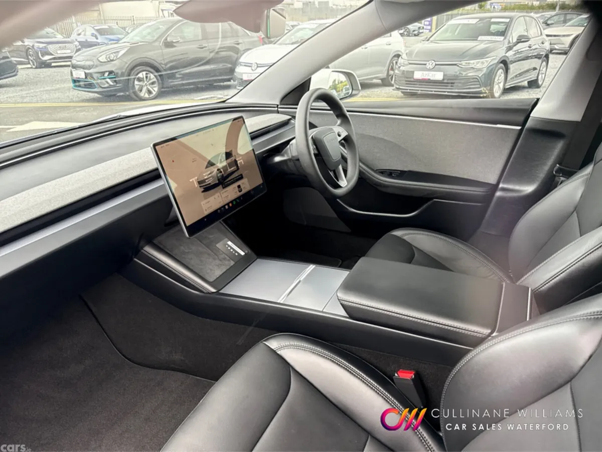 Tesla Model 3 Saloon, Electric, 2024, White