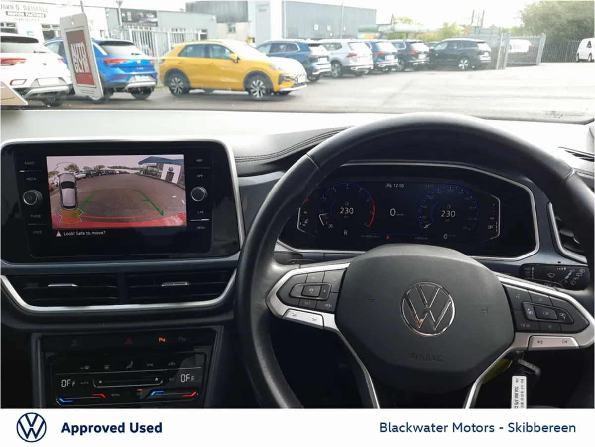 Volkswagen T-Roc SUV, Petrol, 2023, Red
