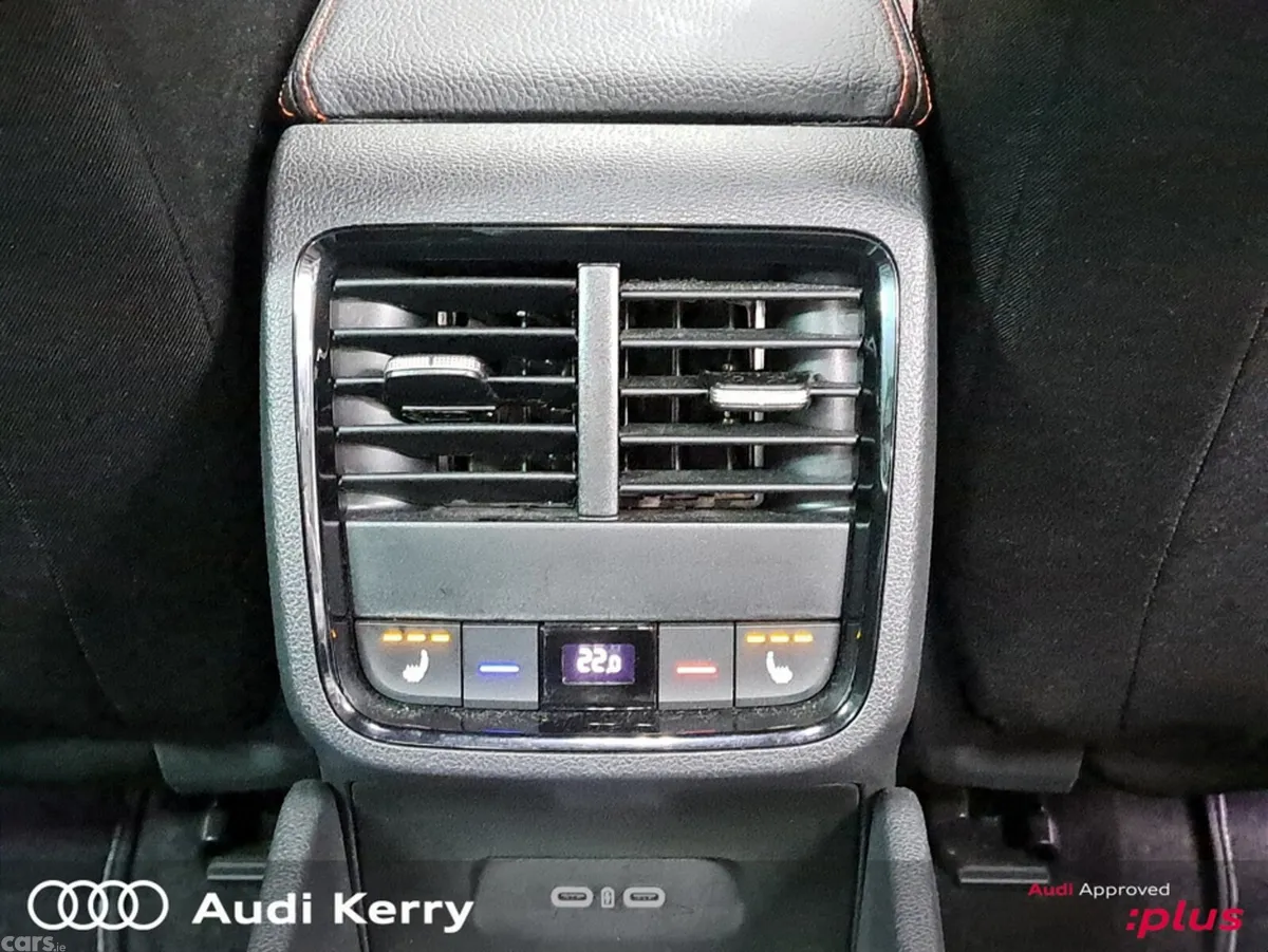 Skoda Octavia Saloon, Petrol, 2025, Grey