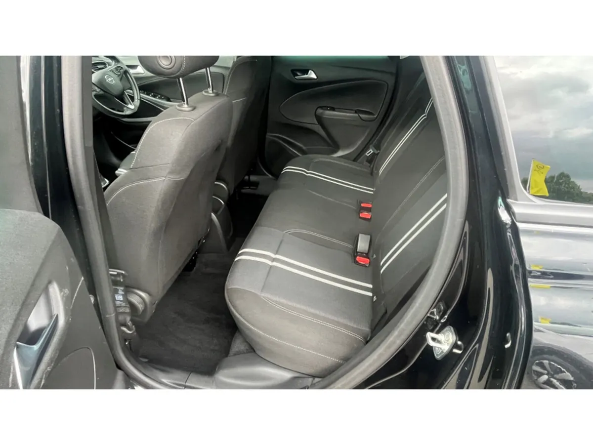Opel Crossland MPV, Diesel, 2023, Black