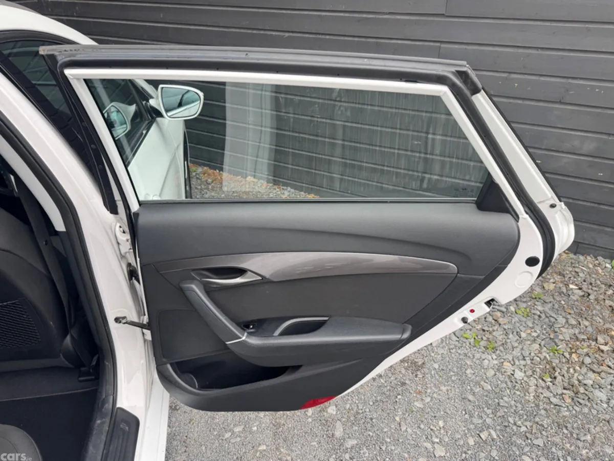 Hyundai i40 Estate, Diesel, 2016, White