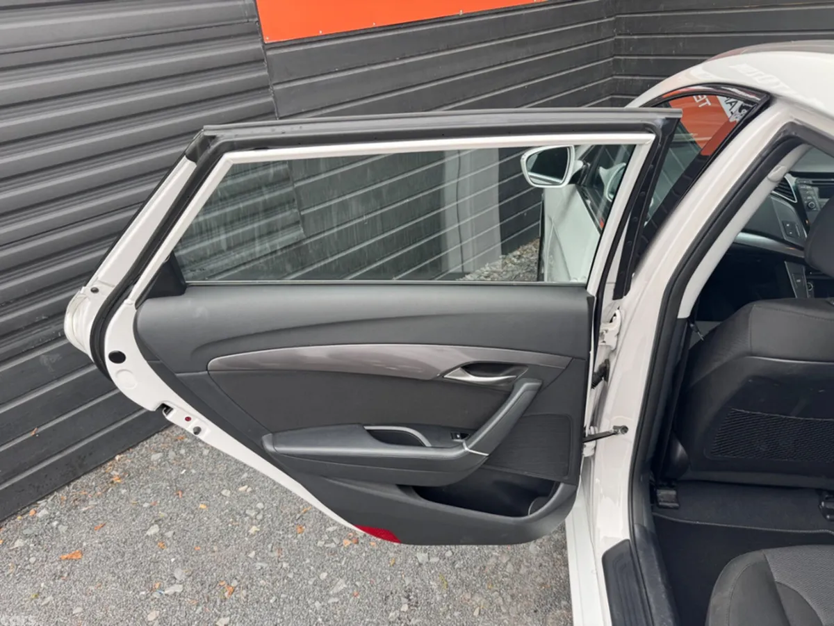 Hyundai i40 Estate, Diesel, 2016, White