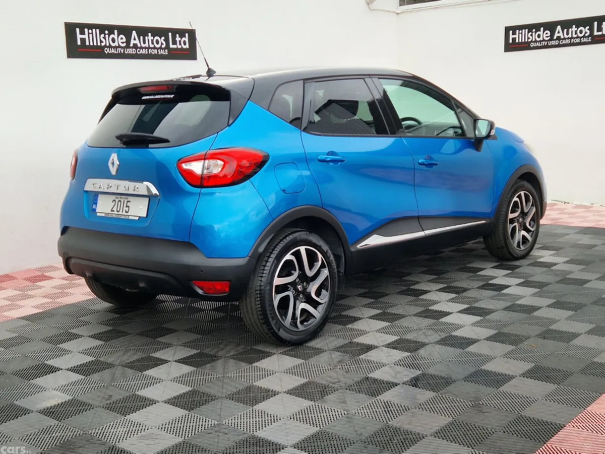 Renault Captur Hatchback, Petrol, 2015, Blue