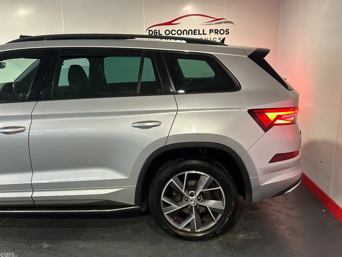 Skoda Kodiaq Estate, Diesel, 2022, Grey