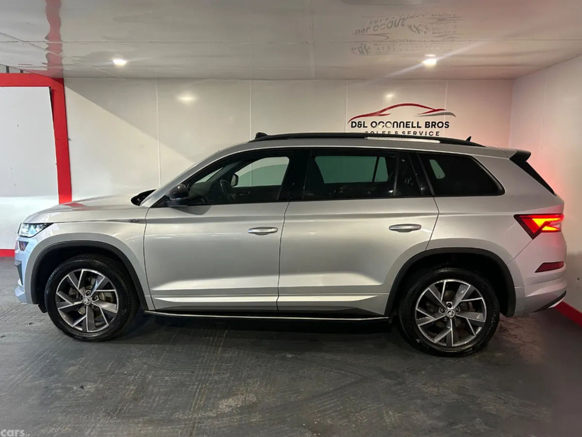 Skoda Kodiaq Estate, Diesel, 2022, Grey