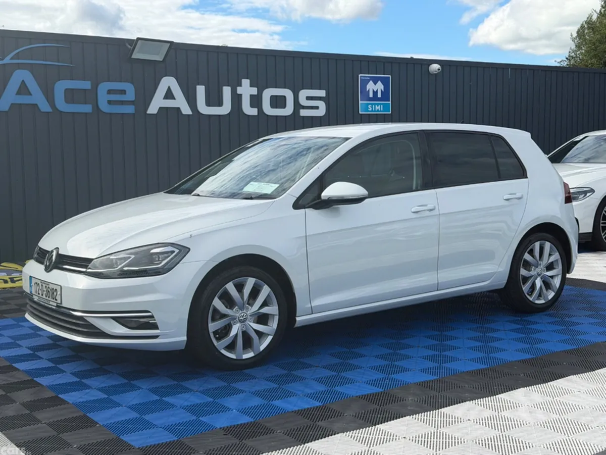 Volkswagen Golf Hatchback, Petrol, 2017, White