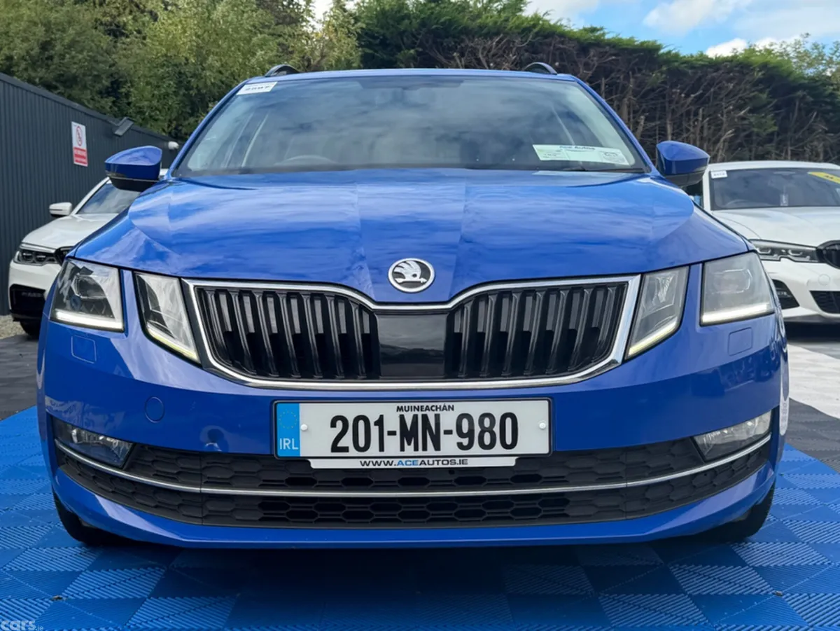Skoda Octavia Estate, Diesel, 2020, Blue