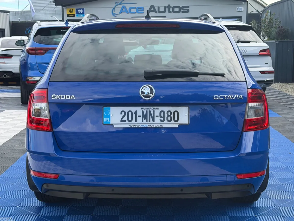 Skoda Octavia Estate, Diesel, 2020, Blue