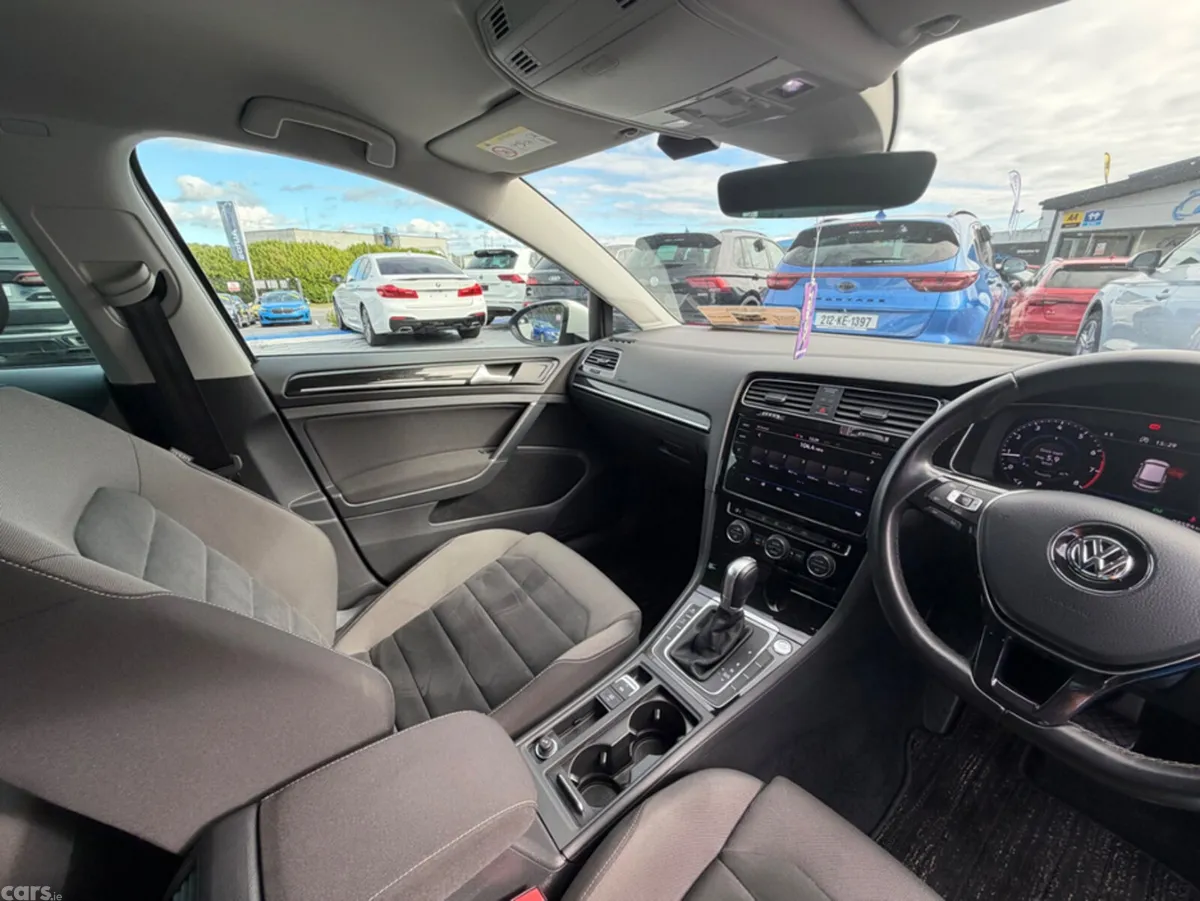 Volkswagen Golf Hatchback, Petrol, 2017, White