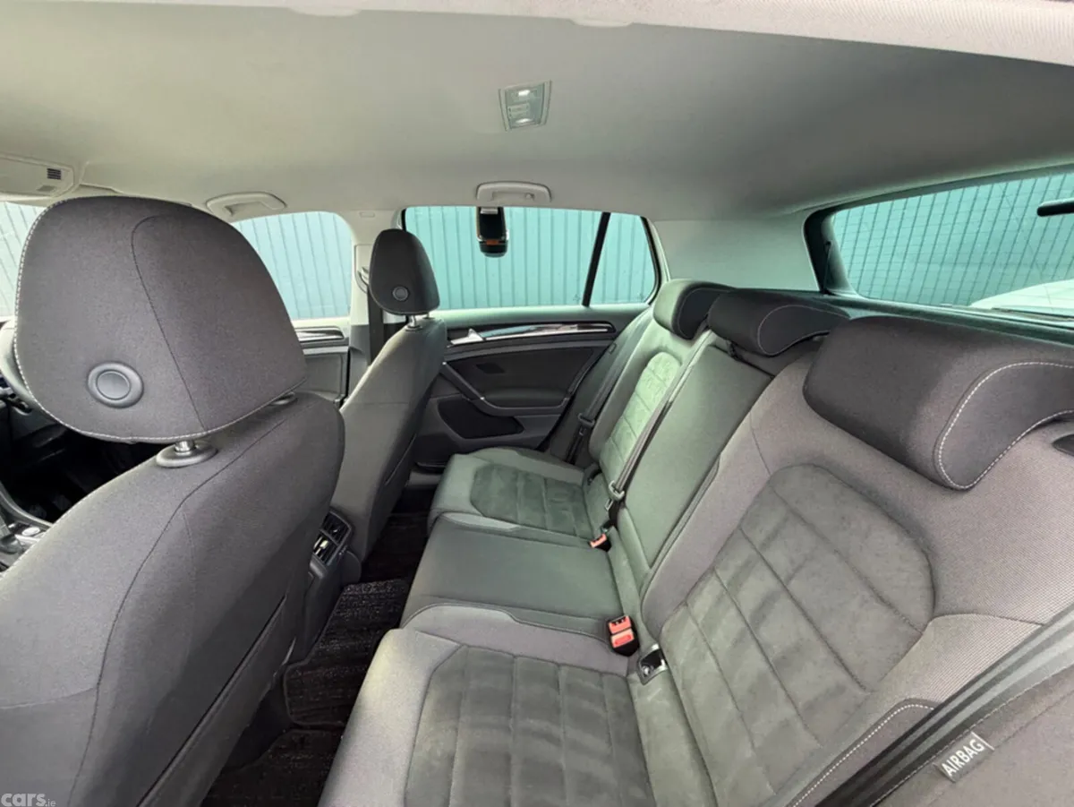 Volkswagen Golf Hatchback, Petrol, 2017, White
