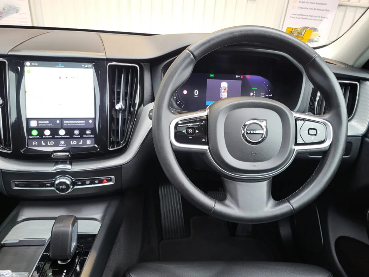 Volvo XC60 SUV, Petrol Plug-in Hybrid, 2023, Grey