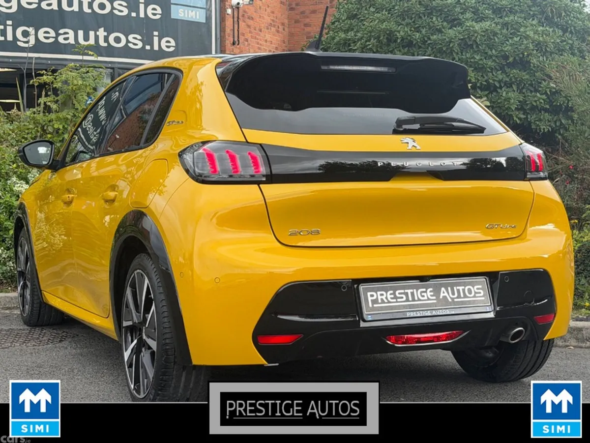 Peugeot 208 Hatchback, Petrol, 2020, Yellow