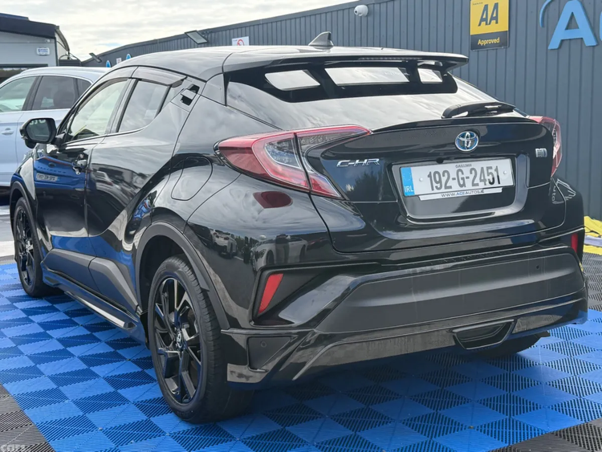 Toyota C-HR SUV, Petrol Hybrid, 2019, Black
