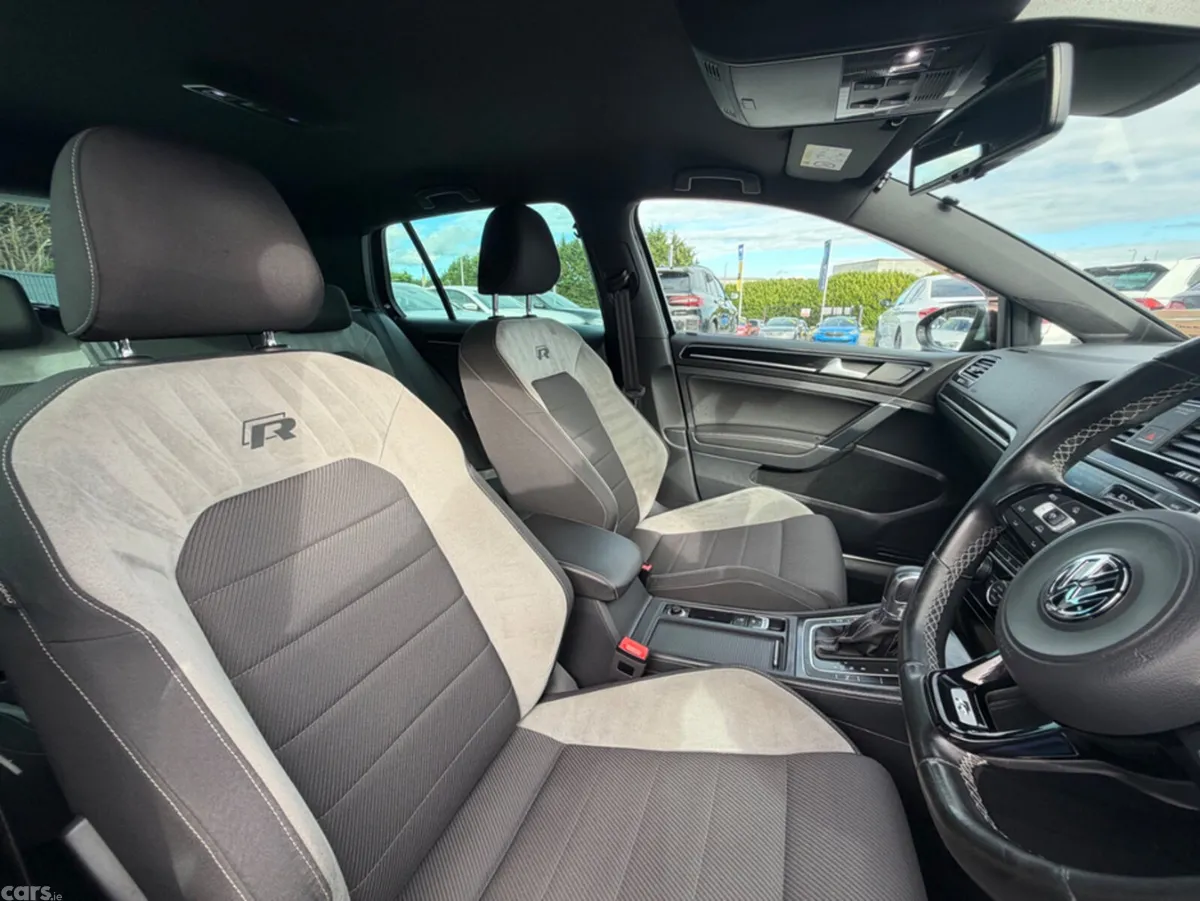 Volkswagen Golf Hatchback, Petrol, 2016, Black