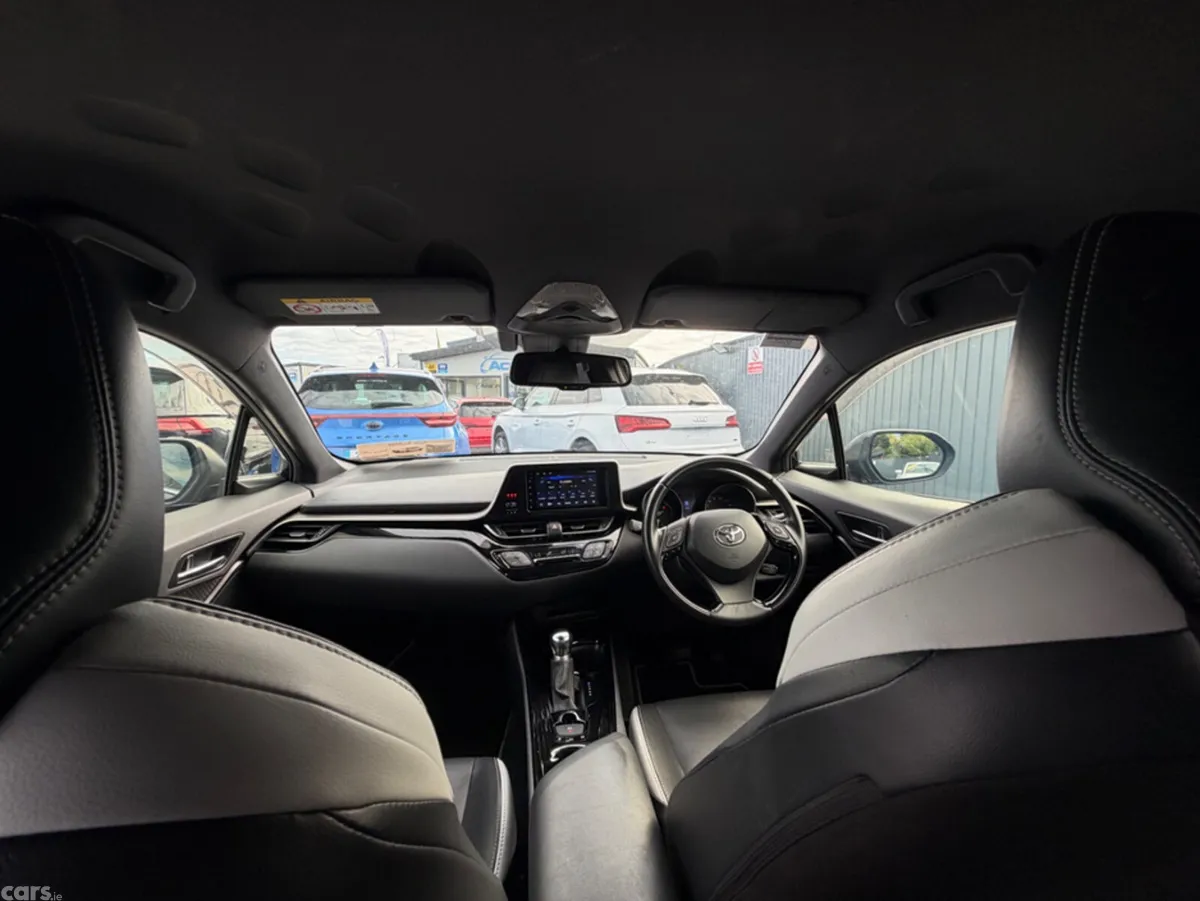 Toyota C-HR SUV, Petrol Hybrid, 2019, Black