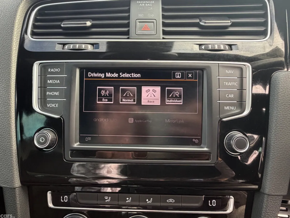 Volkswagen Golf Hatchback, Petrol, 2016, Black