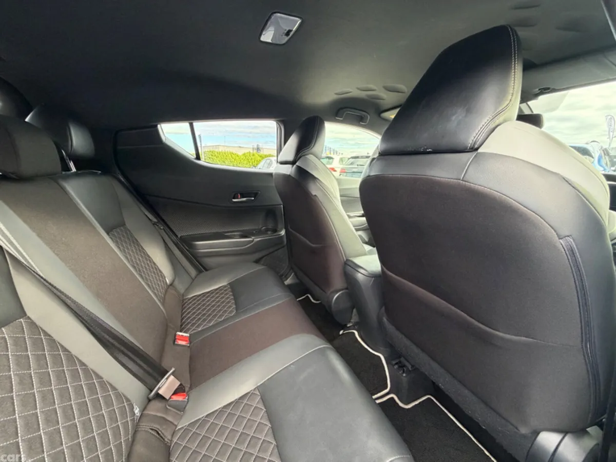 Toyota C-HR SUV, Petrol Hybrid, 2019, Black