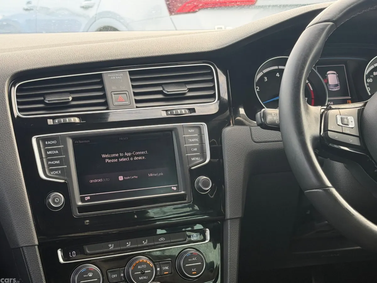 Volkswagen Golf Hatchback, Petrol, 2016, Black