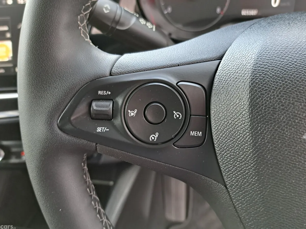 Opel Corsa Hatchback, Petrol, 2023, Grey