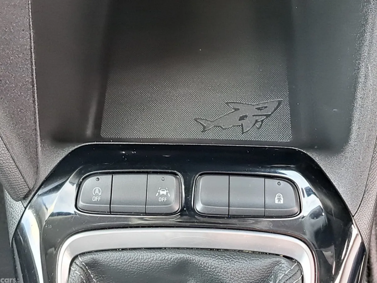 Opel Corsa Hatchback, Petrol, 2023, Grey
