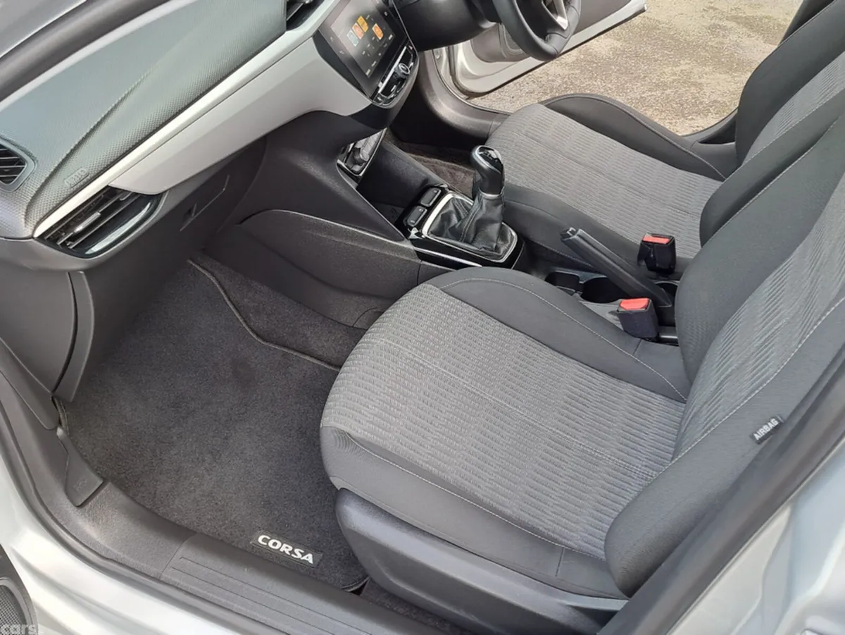 Opel Corsa Hatchback, Petrol, 2023, Grey