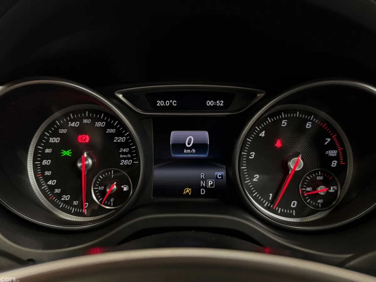 Mercedes-Benz CLA Estate, Petrol, 2018, Red