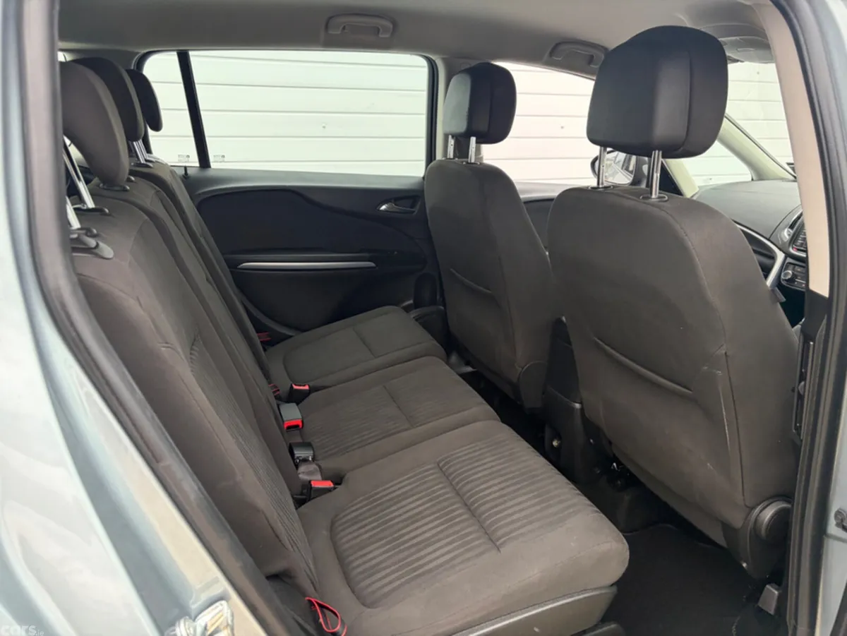 Vauxhall Zafira MPV, Diesel, 2014, Silver